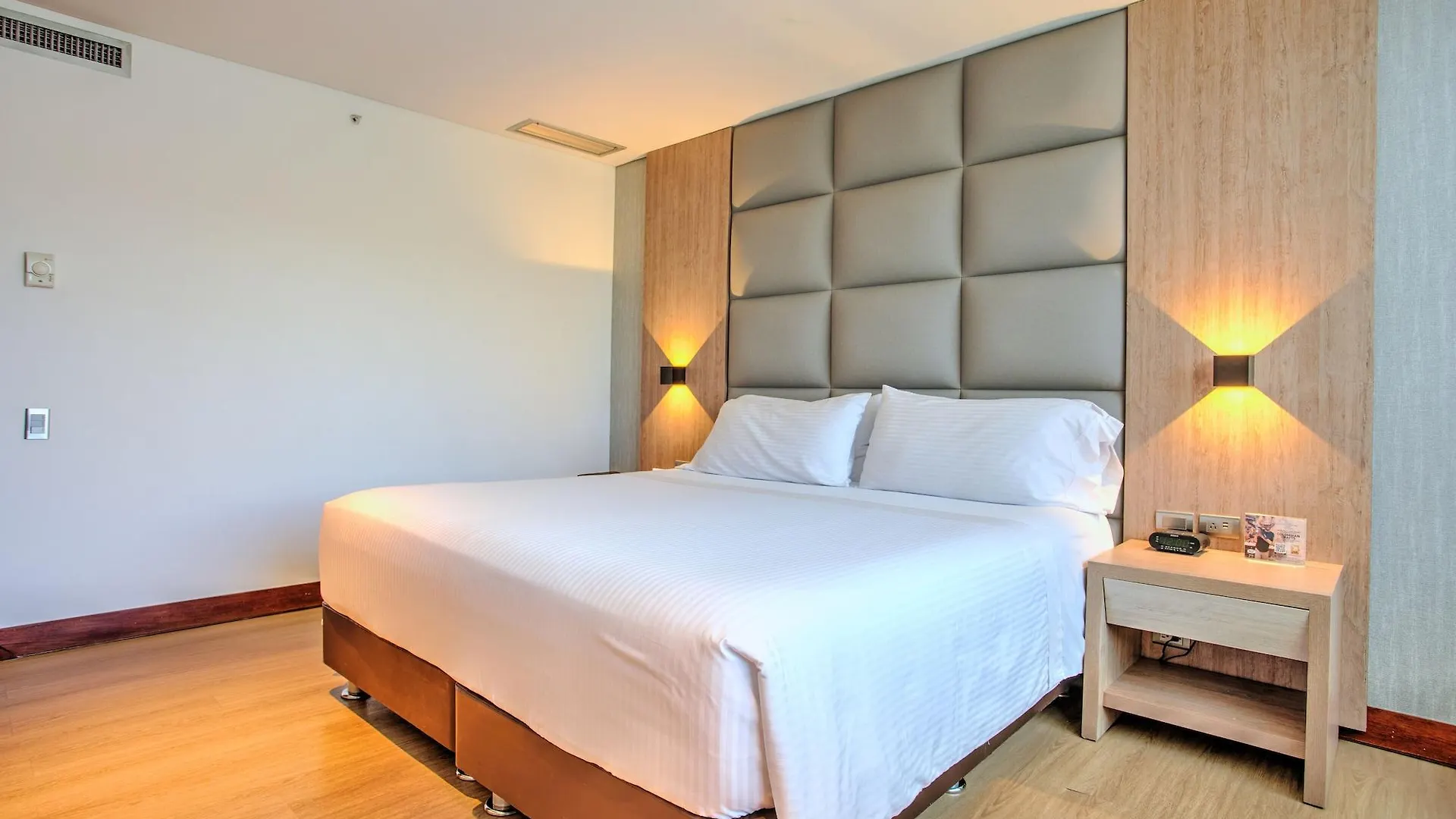 *****  Hotel San Fernando Plaza Medellín Colombia