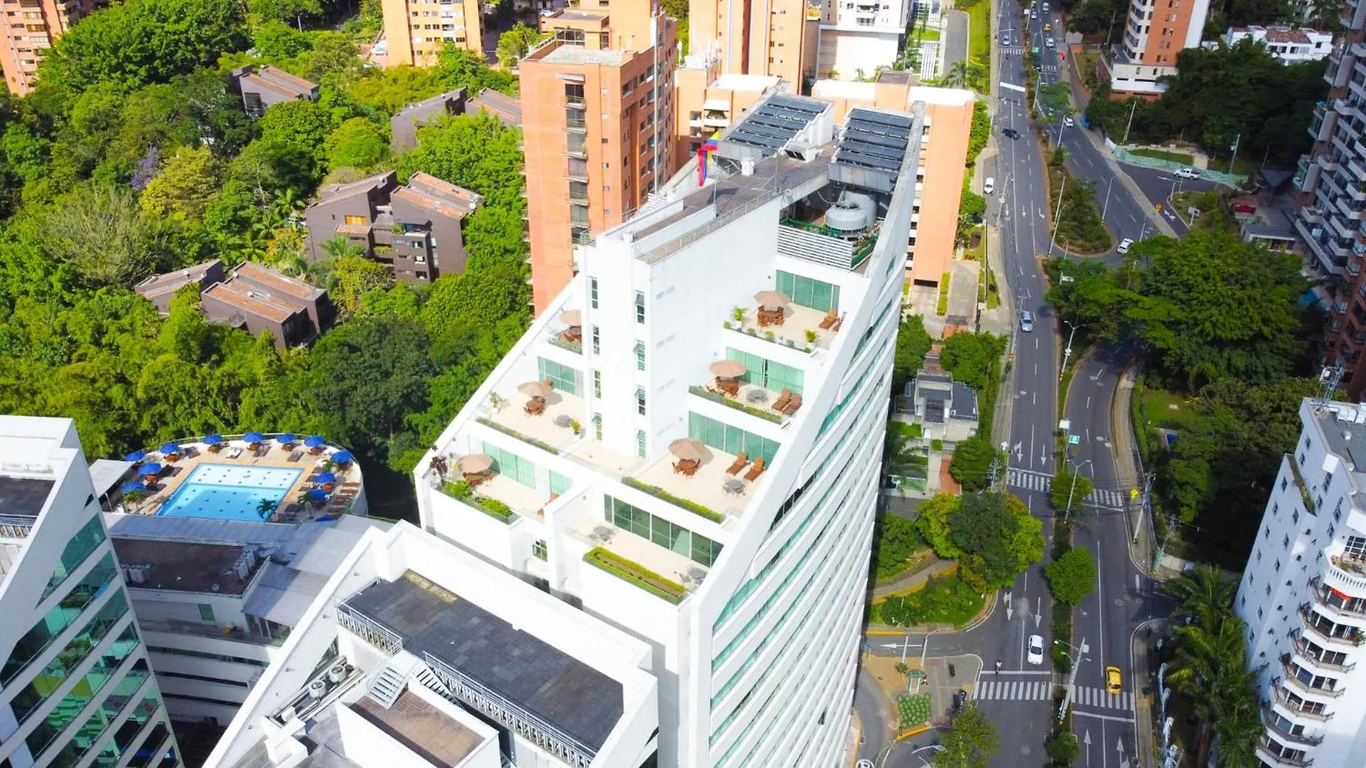 Hotel San Fernando Plaza ميديلين 5*,