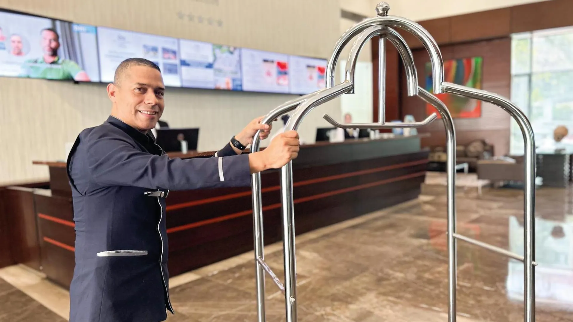 Hotel San Fernando Plaza ميديلين 5*,