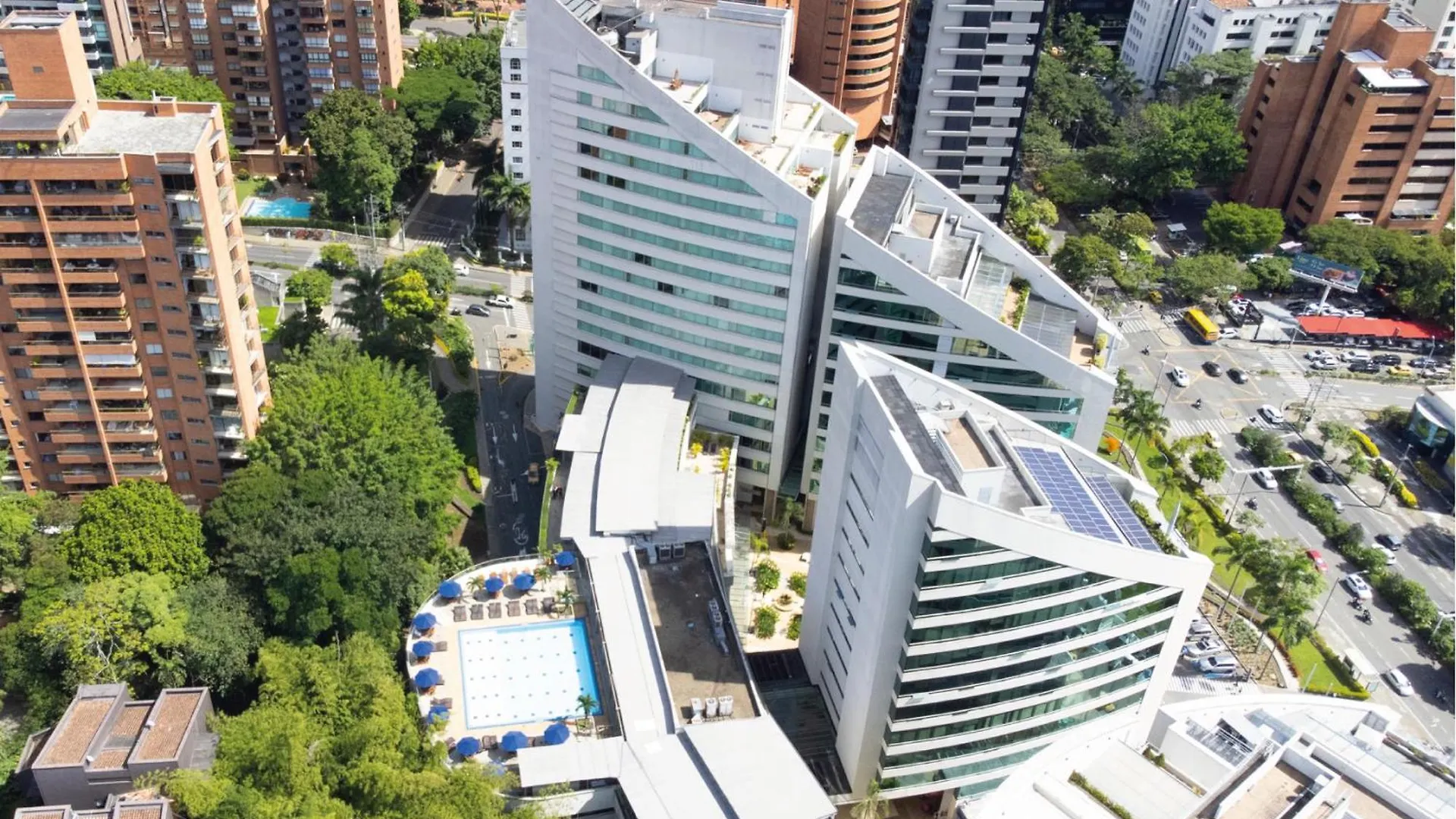 Hotel San Fernando Plaza ميديلين
