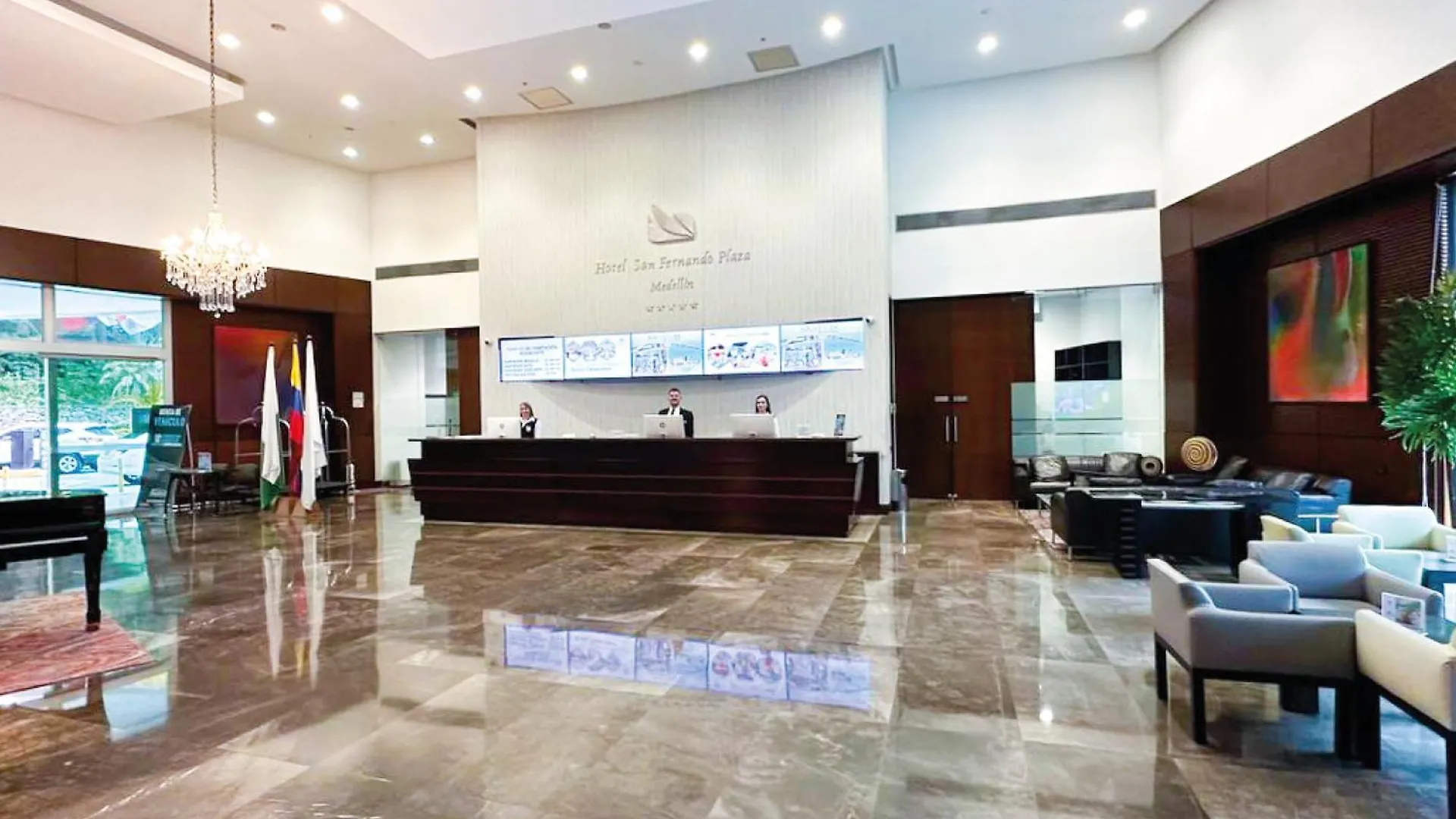 Hotel San Fernando Plaza ميديلين 5*,