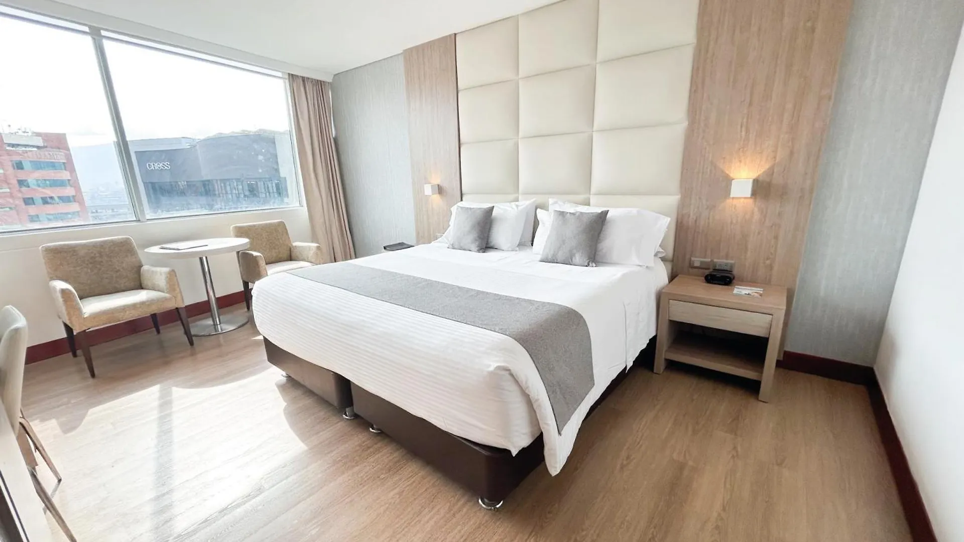 Hotel San Fernando Plaza Medellin